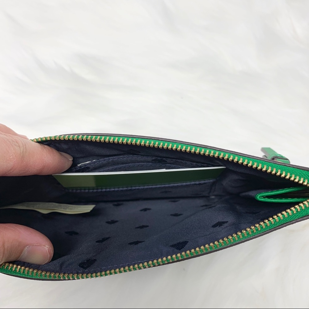 Kate spade medium L-zip wristlet Cameron green - Picture 4 of 5